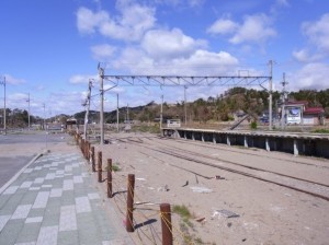 2013年GW当時の旧野蒜駅周辺の様子(壊れた住宅等は撤去されている)